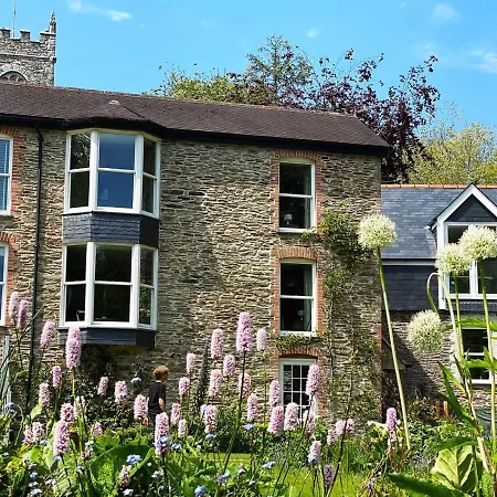 Holiday home Riverside Idyll - The Perfect Cornish Sanctuary