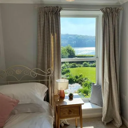 Riverside Idyll - The Perfect Cornish Sanctuary * Truro