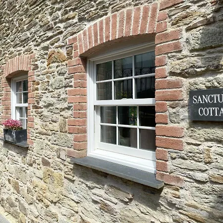 Riverside Idyll - The Perfect Cornish Sanctuary Holiday home *